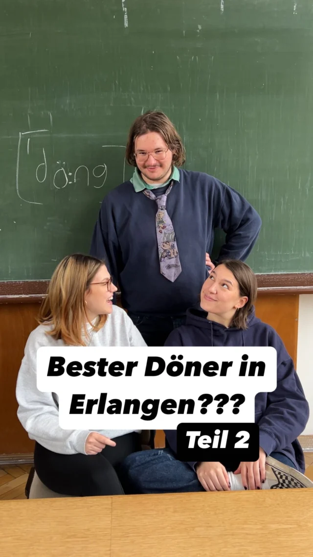 Willkommen zum Teil 2 von unserem Döner Taste-Test 🥙

Dieses Mal mussten sich Berliner Döner, Vegöner und Illam Imbiss vor uns beweisen 😎
Außerdem küren wir am Ende den Gewinner unseres kleinen Experiments 🥇 

Haben wir deinen Lieblingsdöner vergessen? Dann schreib uns gerne in die Kommentare wo wir als nächstes vorbeischauen sollen ⬇️⬇️

#Erlangen #Döner #TasteTest #BerlinDöner #Kebap